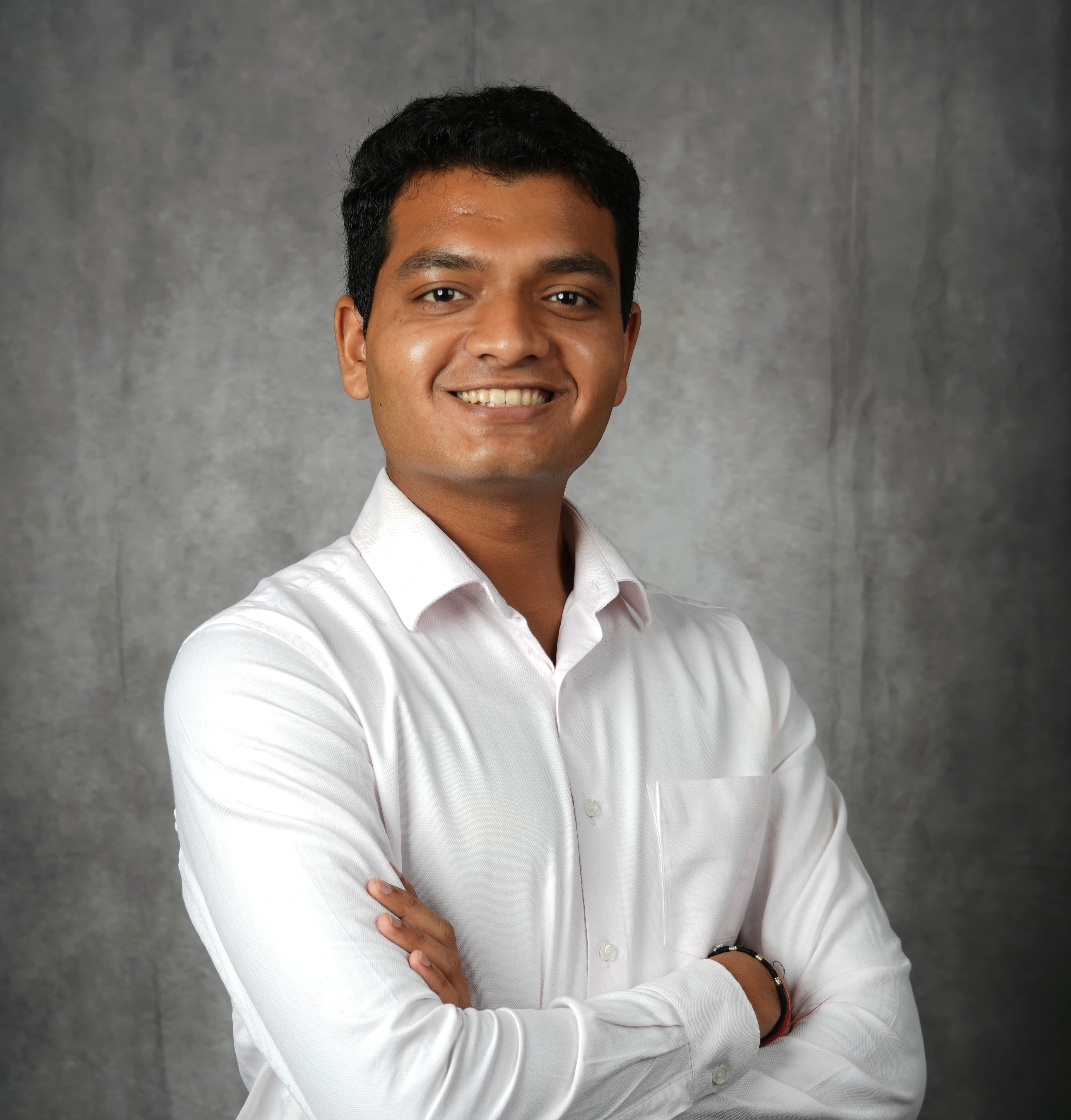 Kavish Tarak Arolkar